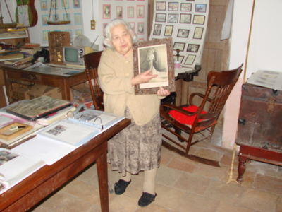 Señora Abuela.